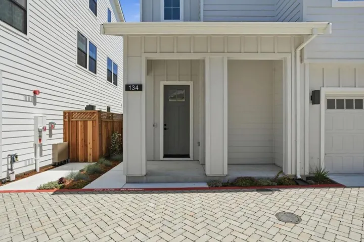 134 Sunnyside Avenue, Campbell, California 95008