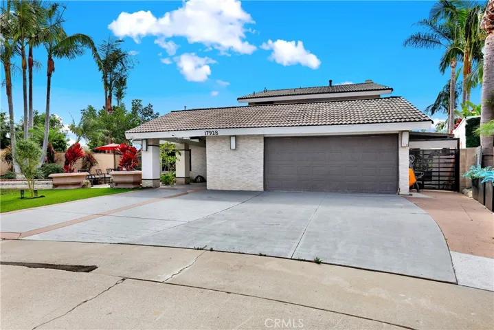 17928 Toiyabe, Fountain Valley, California 92708