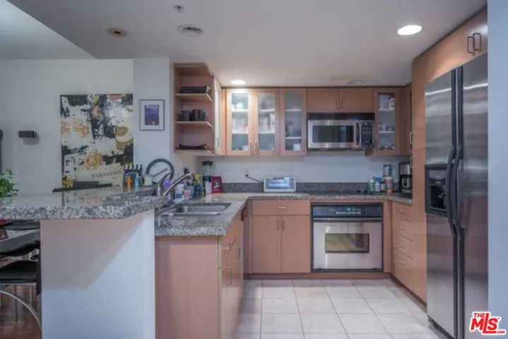 13700 Marina Pointe Drive 1514, Marina Del Rey, California 90292