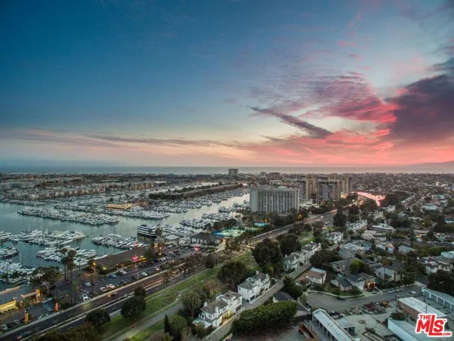 13700 Marina Pointe Drive 1514, Marina Del Rey, California 90292