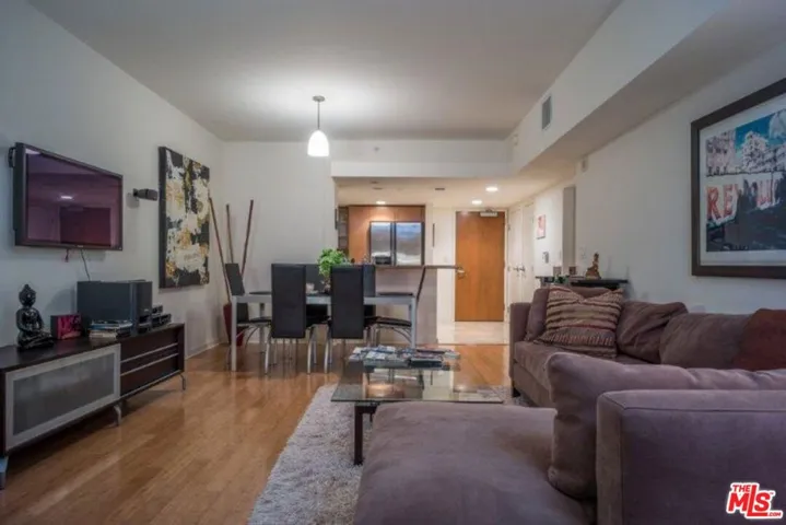 13700 Marina Pointe Drive 1514, Marina Del Rey, California 90292
