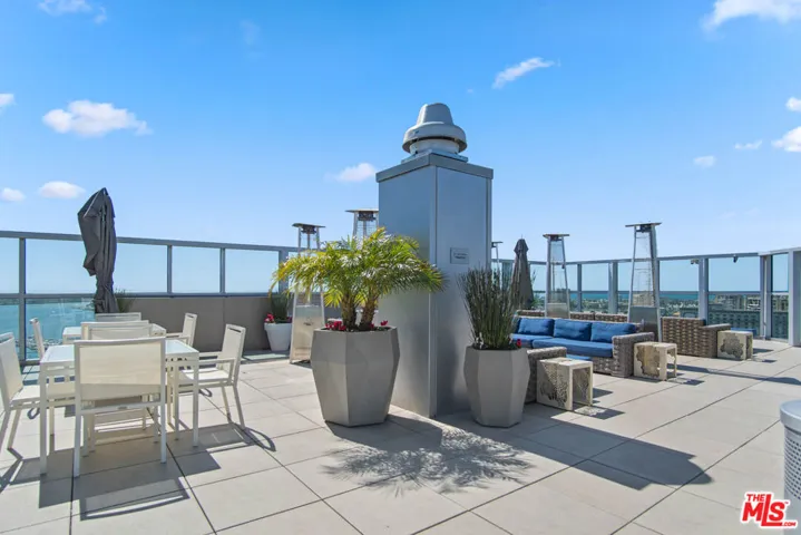 13700 Marina Pointe Drive 1514, Marina Del Rey, California 90292