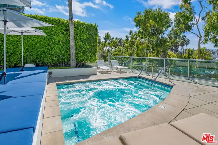 13700 Marina Pointe Drive 1514, Marina Del Rey, California 90292