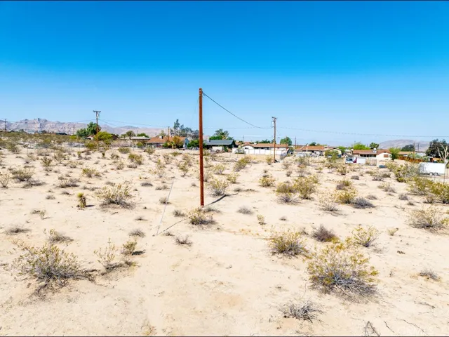 6378 Canyon Road, 29 Palms, California 92277