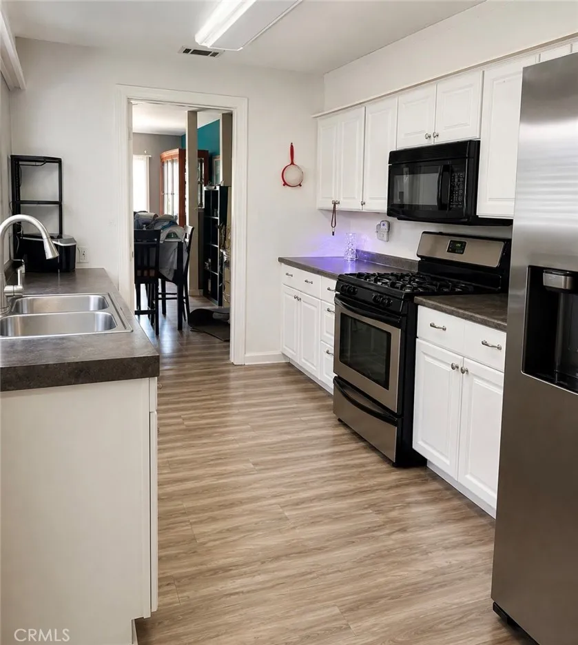 5655 Falling Leaf, Jurupa Valley, California 92509 — photo 4