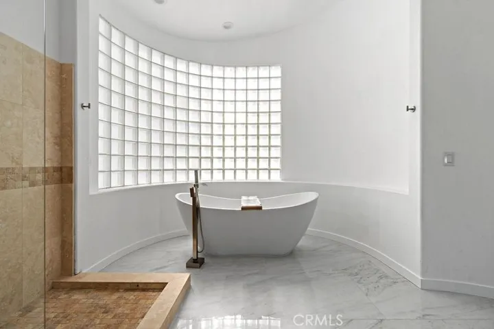 1578 San Bernardino, Costa Mesa, California 92627