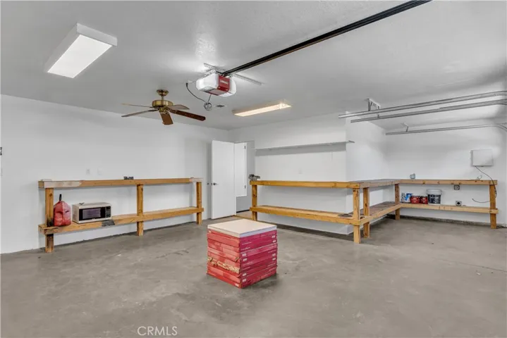14379 Mauna Loa, Hesperia, California 92345