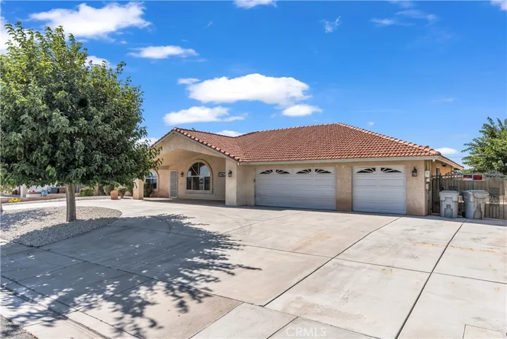 14379 Mauna Loa, Hesperia, California 92345