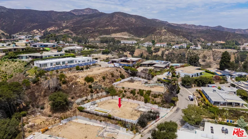 1131 Tellem Drive, Los Angeles, California 90272