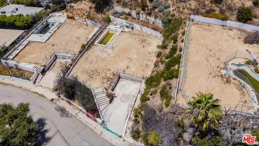 1131 Tellem Drive, Los Angeles, California 90272