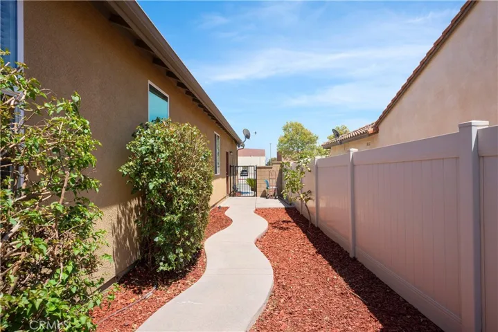 6727 Carnelian Street, Jurupa Valley, California 91752