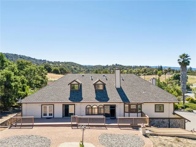 27220 Carrington, Los Altos, California 94022