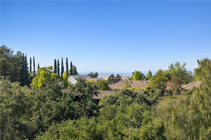 27220 Carrington, Los Altos, California 94022