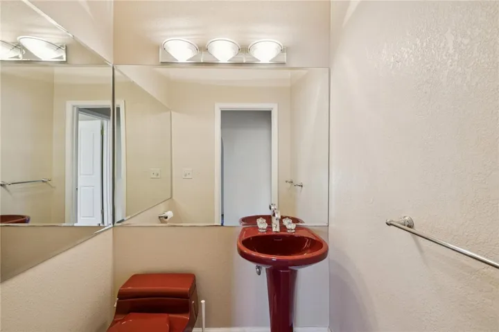 27220 Carrington, Los Altos, California 94022