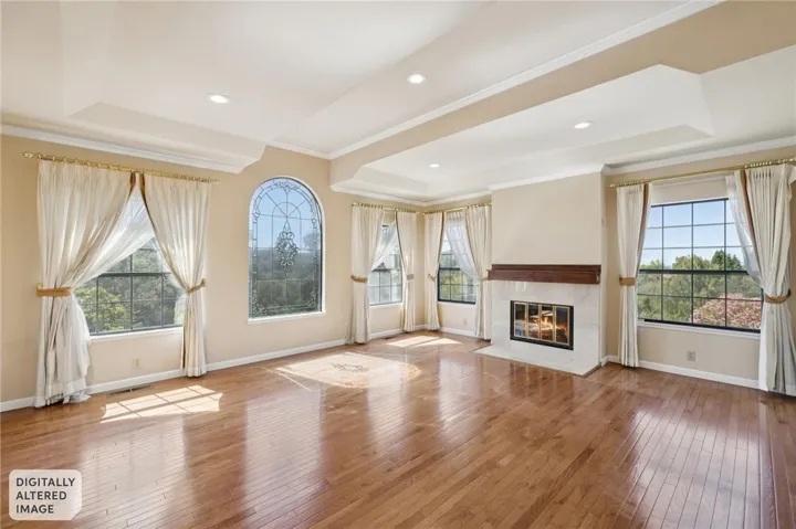 27220 Carrington, Los Altos, California 94022