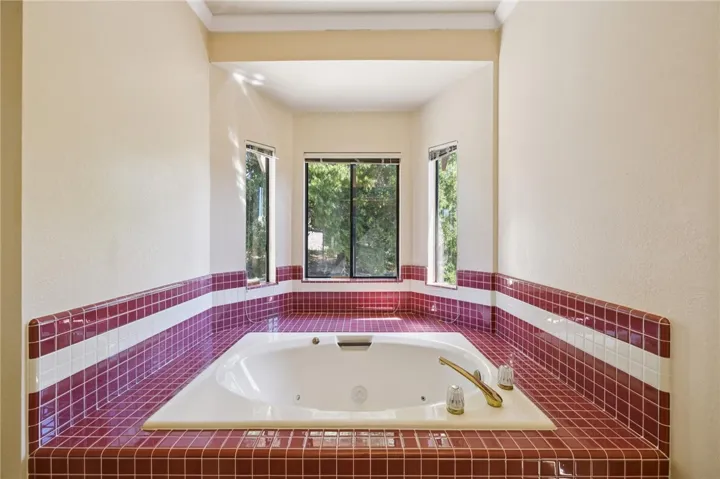 27220 Carrington, Los Altos, California 94022