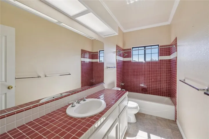 27220 Carrington, Los Altos, California 94022