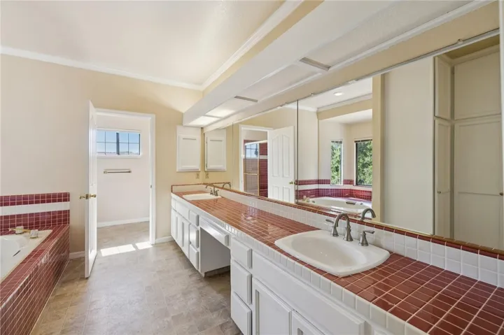 27220 Carrington, Los Altos, California 94022