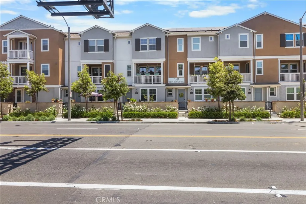 1028 N Anaheim Boulevard 4, Anaheim, California 92801 — photo 4