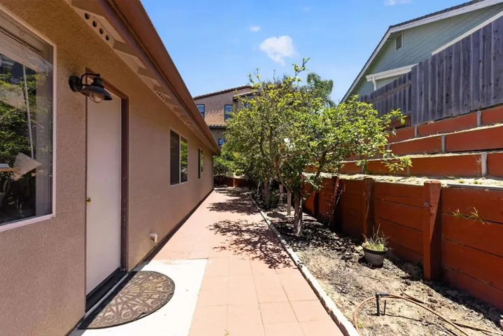 135 Elvira Way, Nipomo, California 93444