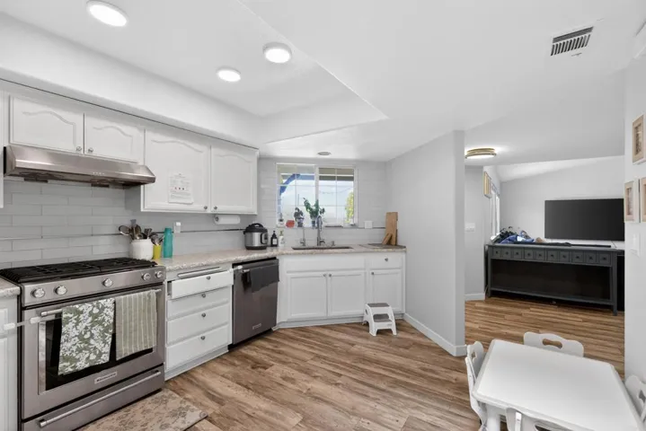 135 Elvira Way, Nipomo, California 93444