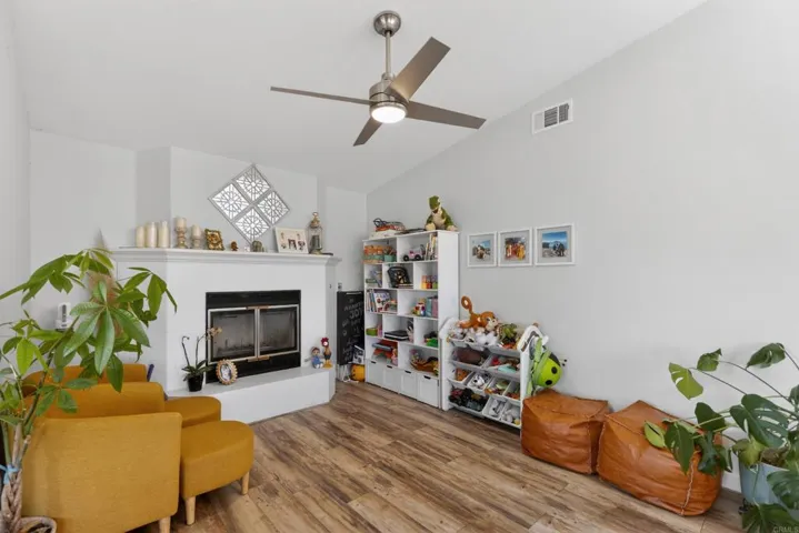 135 Elvira Way, Nipomo, California 93444
