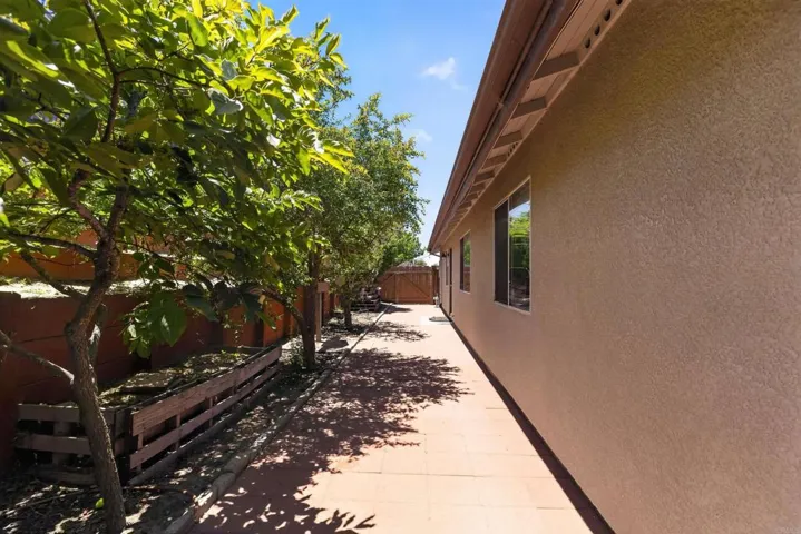 135 Elvira Way, Nipomo, California 93444 — photo 4