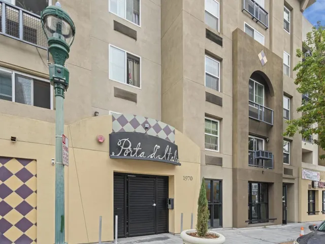 1970 Columbia St #312, San Diego, California 92101