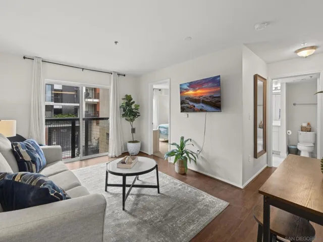 1970 Columbia St #312, San Diego, California 92101