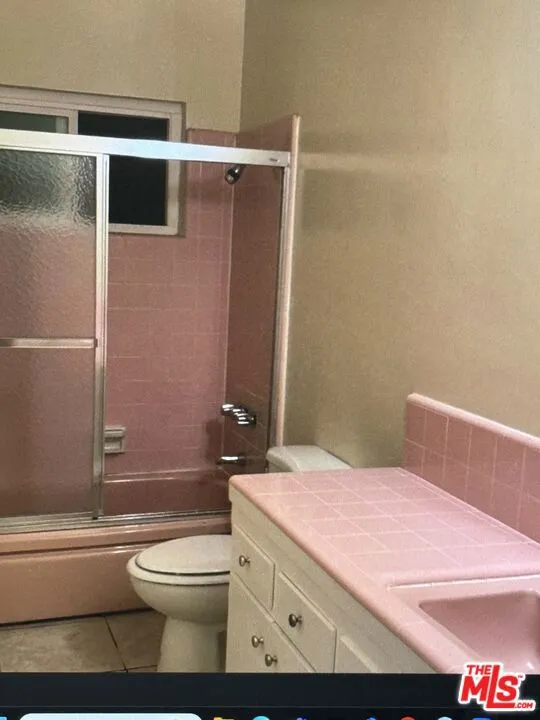 4817 Oakwood Avenue, Los Angeles, California 90004 — photo 4