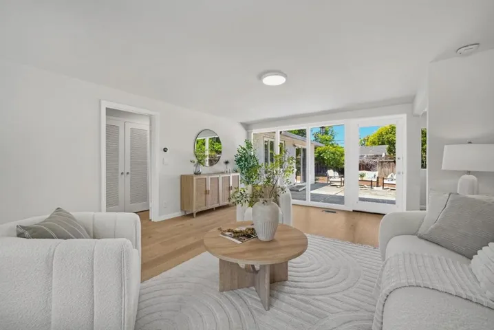 136 Eldora Drive, Mountain View, California 94041
