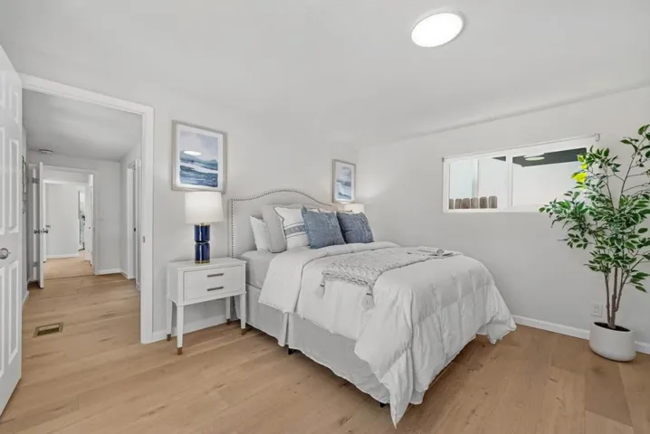 136 Eldora Drive, Mountain View, California 94041