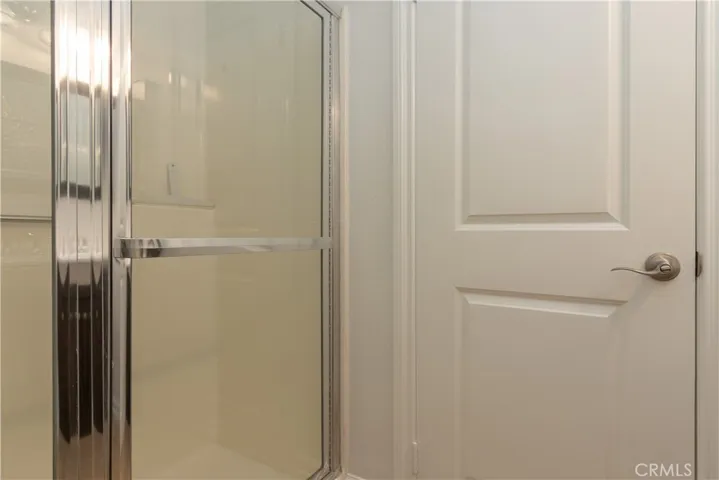 Hall bath shower.
