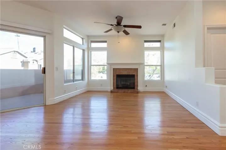 Lots of windows in the living room!