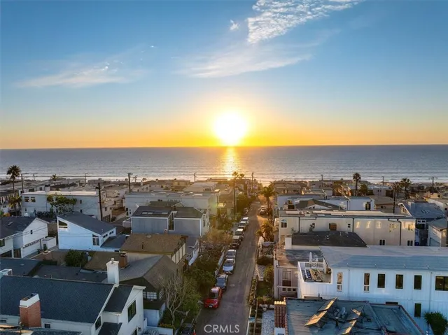 441 34th Street, Manhattan Beach, California 90266