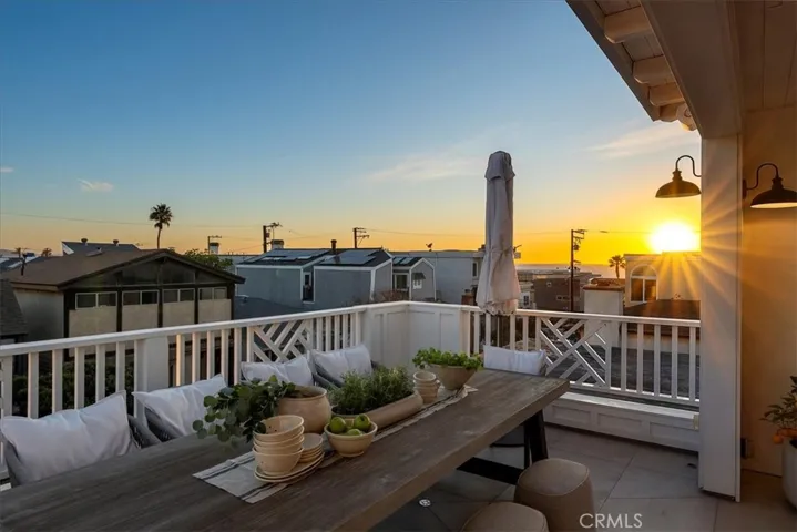 441 34th Street, Manhattan Beach, California 90266