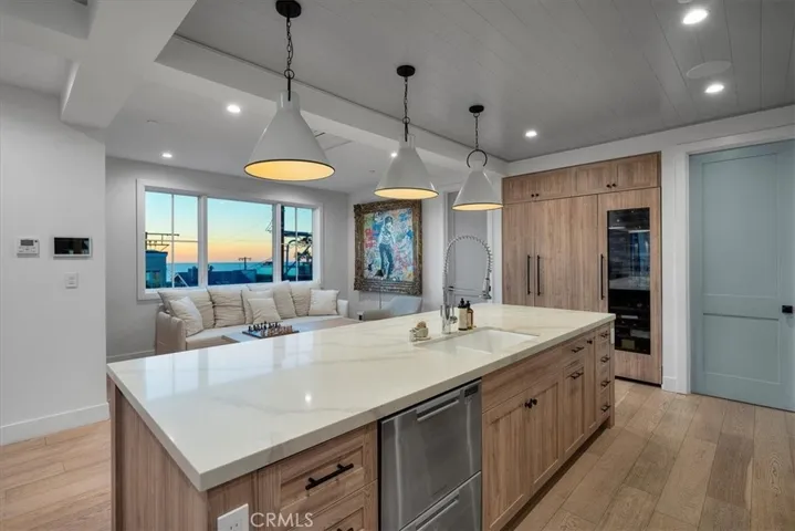 441 34th Street, Manhattan Beach, California 90266