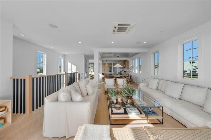 441 34th Street, Manhattan Beach, California 90266