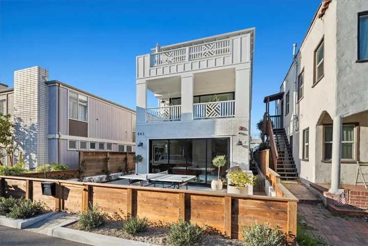 441 34th Street, Manhattan Beach, California 90266