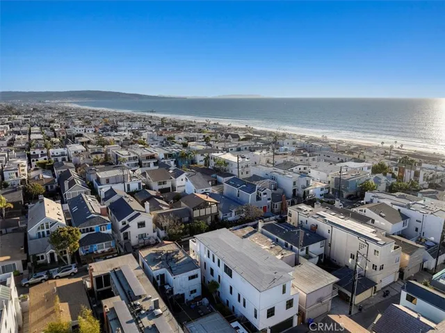 441 34th Street, Manhattan Beach, California 90266