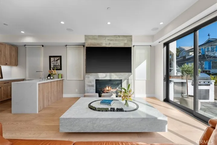441 34th Street, Manhattan Beach, California 90266