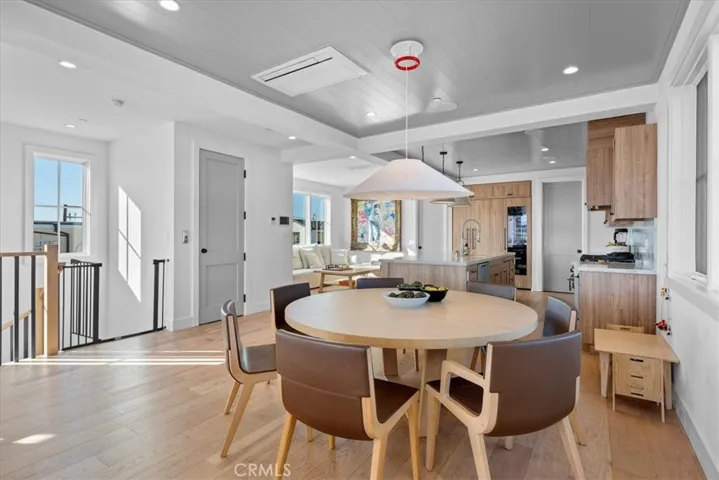 441 34th Street, Manhattan Beach, California 90266