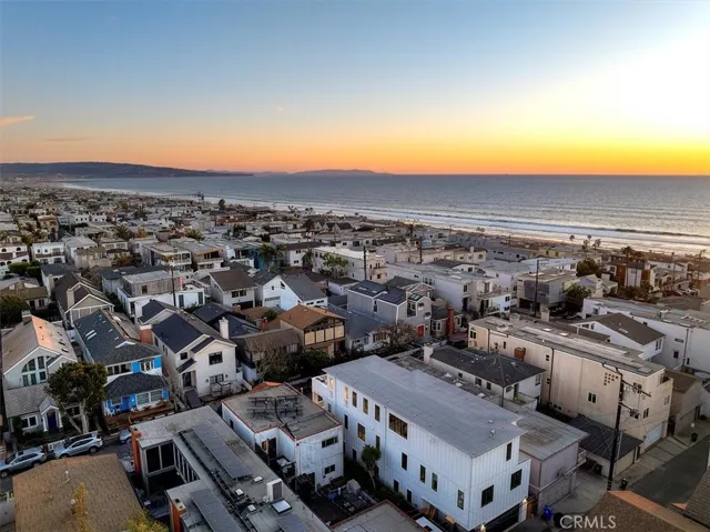441 34th Street, Manhattan Beach, California 90266