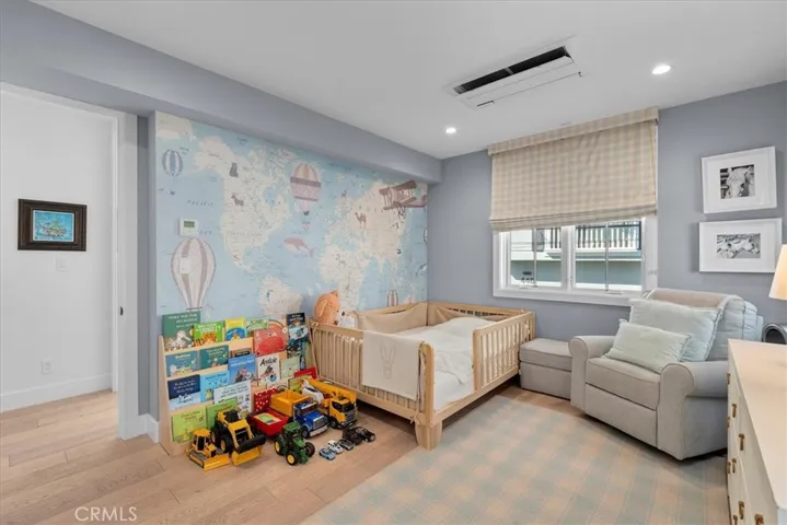 441 34th Street, Manhattan Beach, California 90266