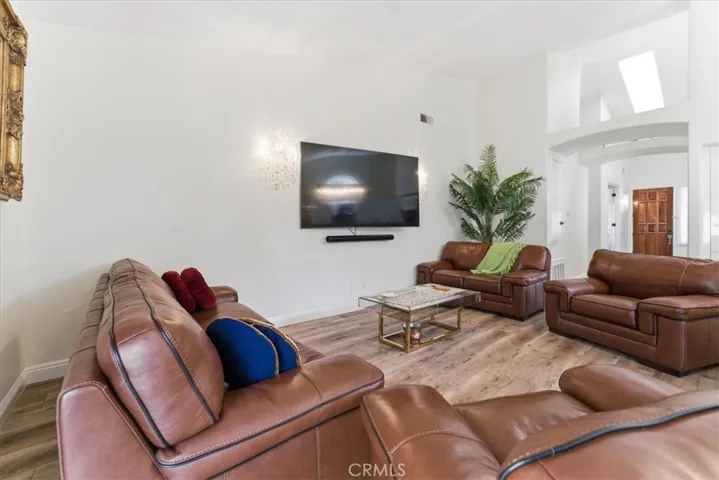 2749 Silver Oak, Escondido, California 92029