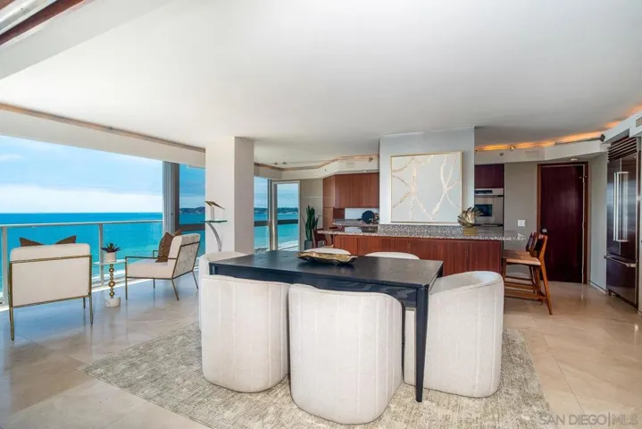 1710 Avenida Del Mundo Ph02, Coronado, California 92118 — photo 4