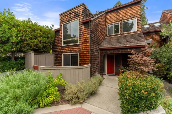 73 Peter Coutts Circle, Stanford, California 94305