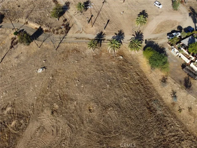 2 Hill Avenue, Lake Elsinore, California 92530