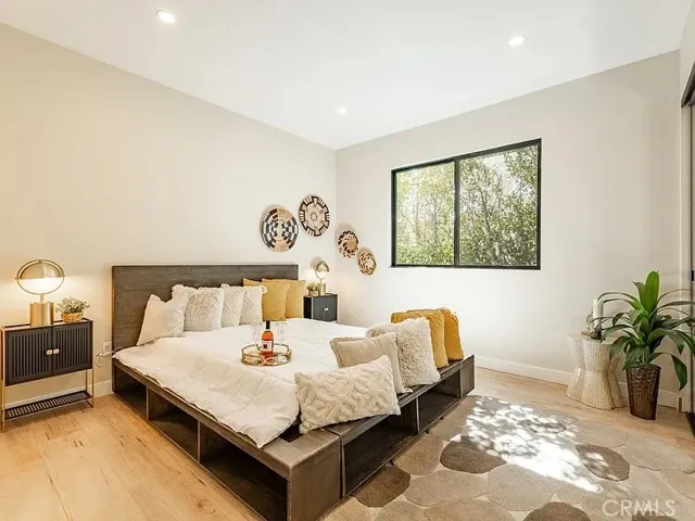 5805 Bucknell Avenue, North Hollywood, California 91607