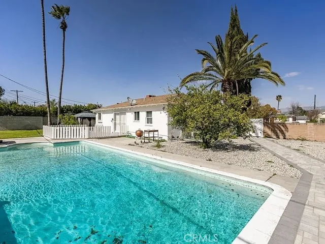 5805 Bucknell Avenue, North Hollywood, California 91607